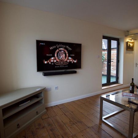 Spacious Apartment With Roof Terrace, Near The Waterfront, Ipswich Eksteriør billede
