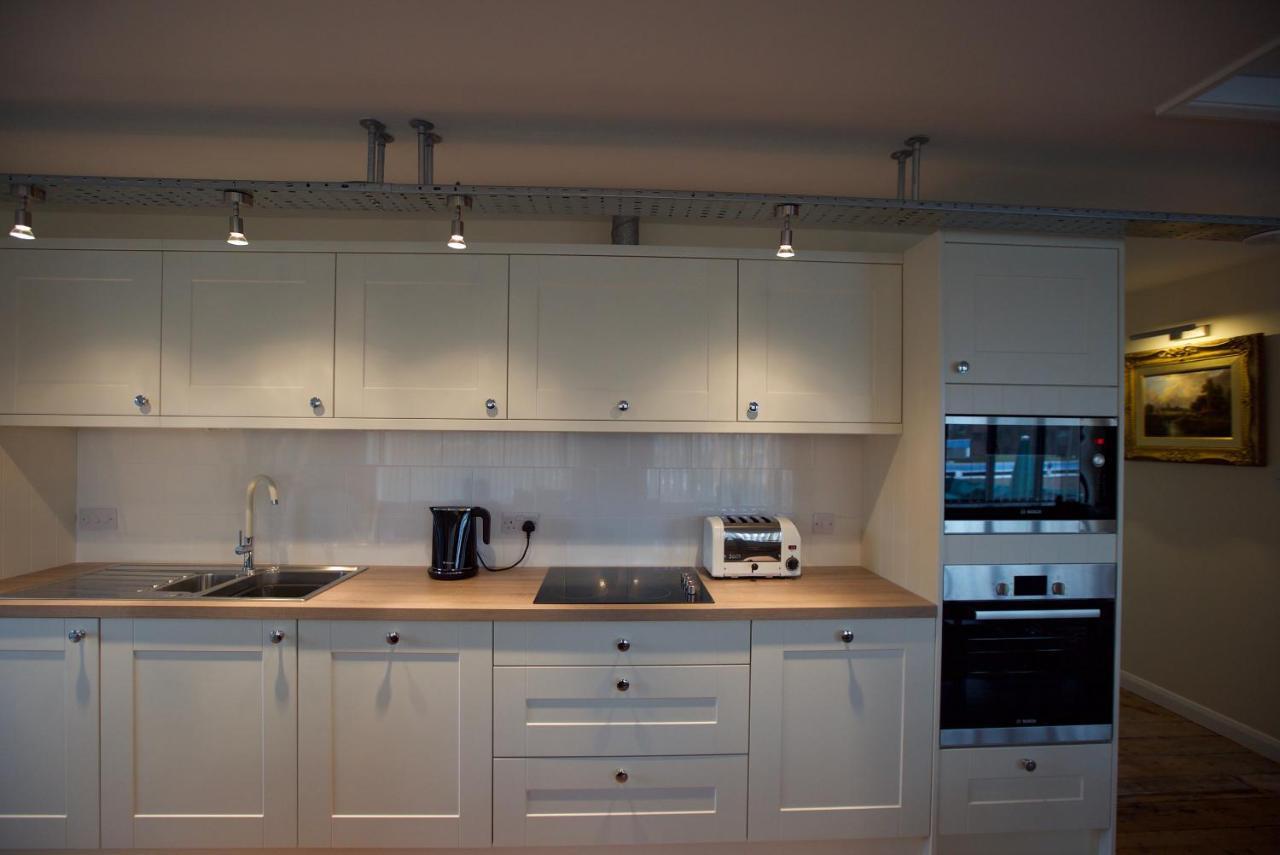 Spacious Apartment With Roof Terrace, Near The Waterfront, Ipswich Eksteriør billede